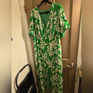 New Maree Pour Toi 26w green floral maxi dress